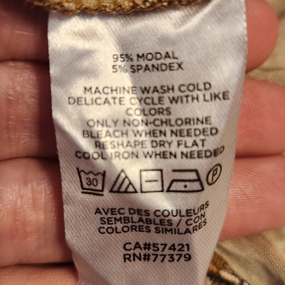 Ann Taylor Mustard Yellow Floral Turtleneck Top Blouse Size XS - Picture 10 of 12